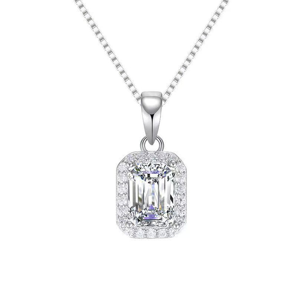 N011- Cutom Baguette Cut Moissanite Necklace