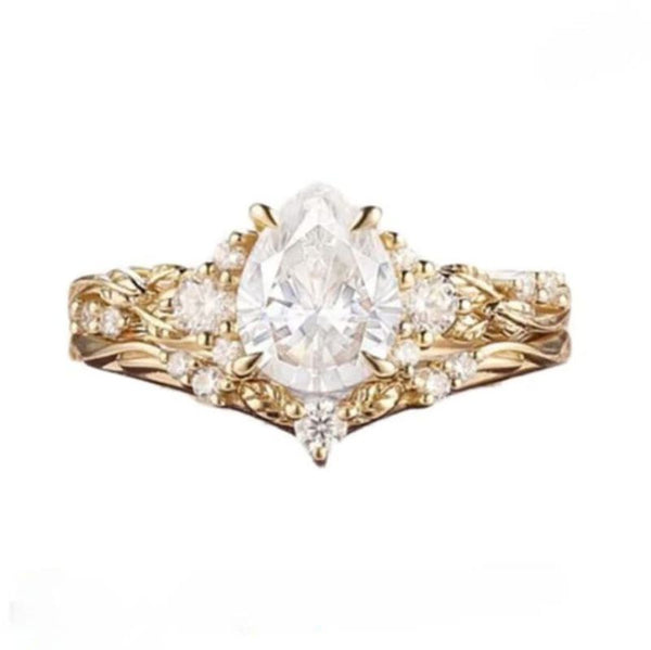 R036-Ainan Custom 2CT Pear Moissanite Bridal Ring Set
